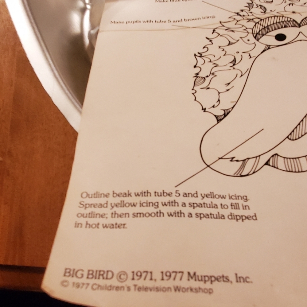 Vtg 70s Wilton Big Bird Cake Baking Mold Sesame Street W Decorating Instructions - Picture 4 of 6
